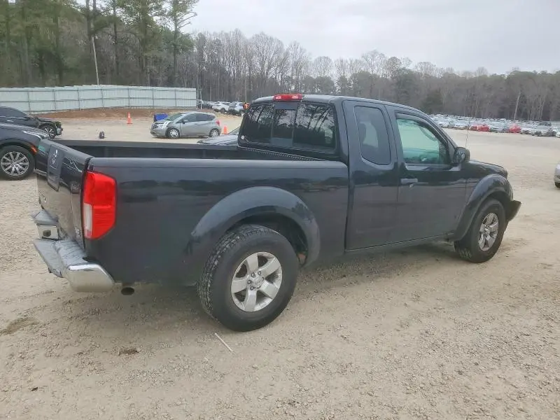 2010 NISSAN FRONTIER KING CAB SE  