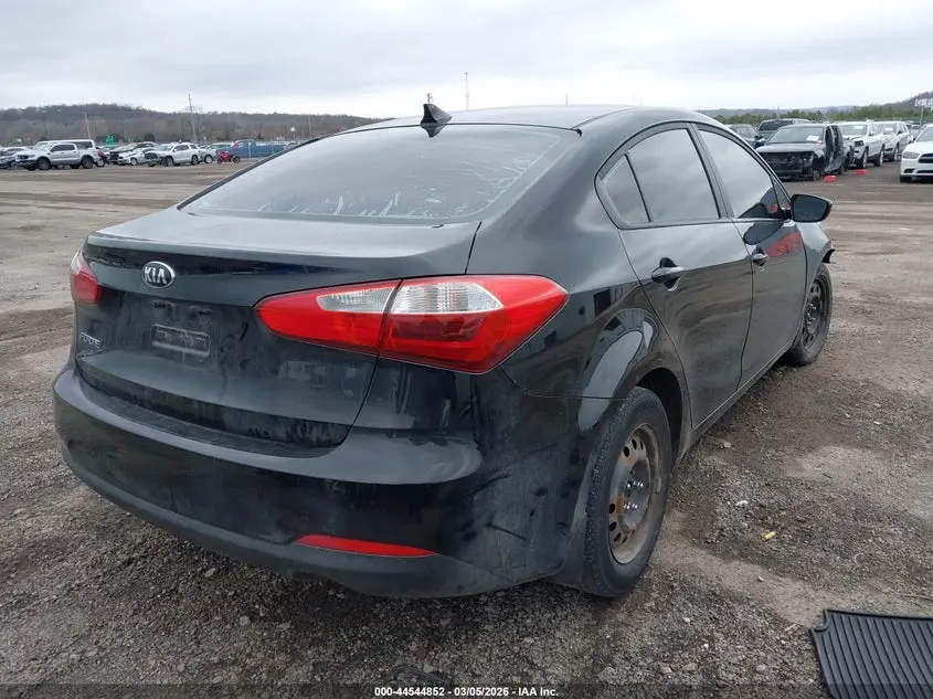 2016 KIA FORTE LX