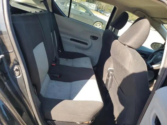 2014 TOYOTA PRIUS C 