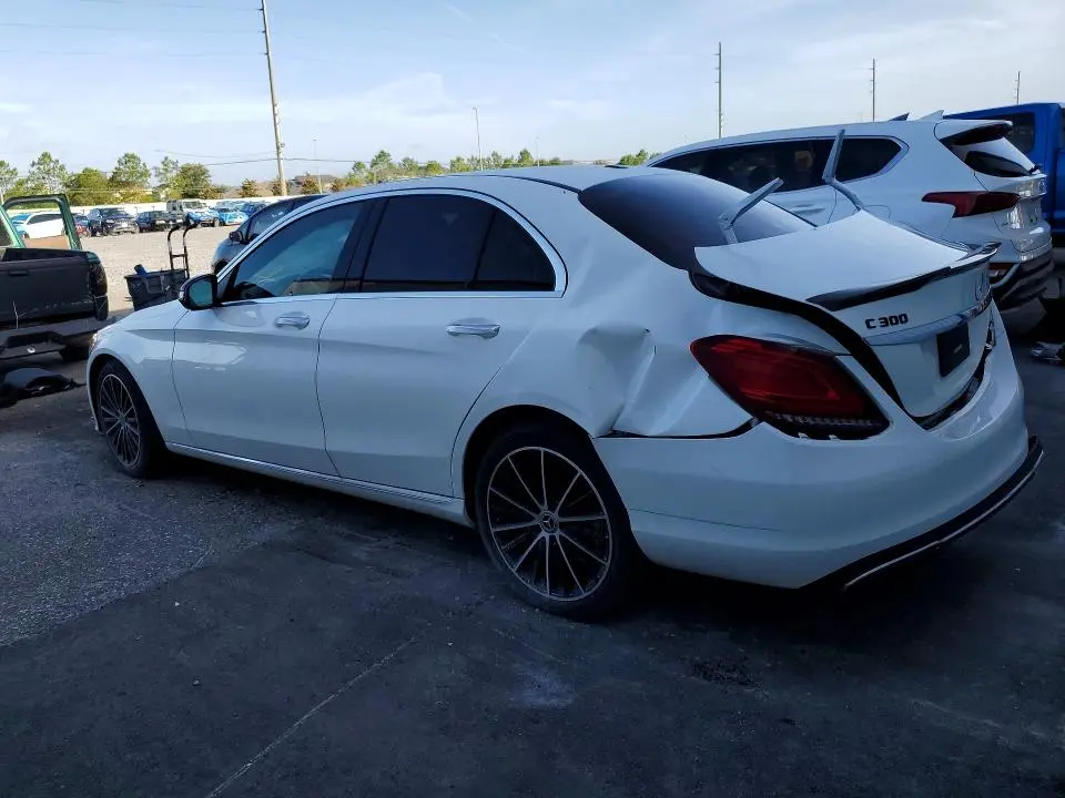 2021 MERCEDES-BENZ C 300  
