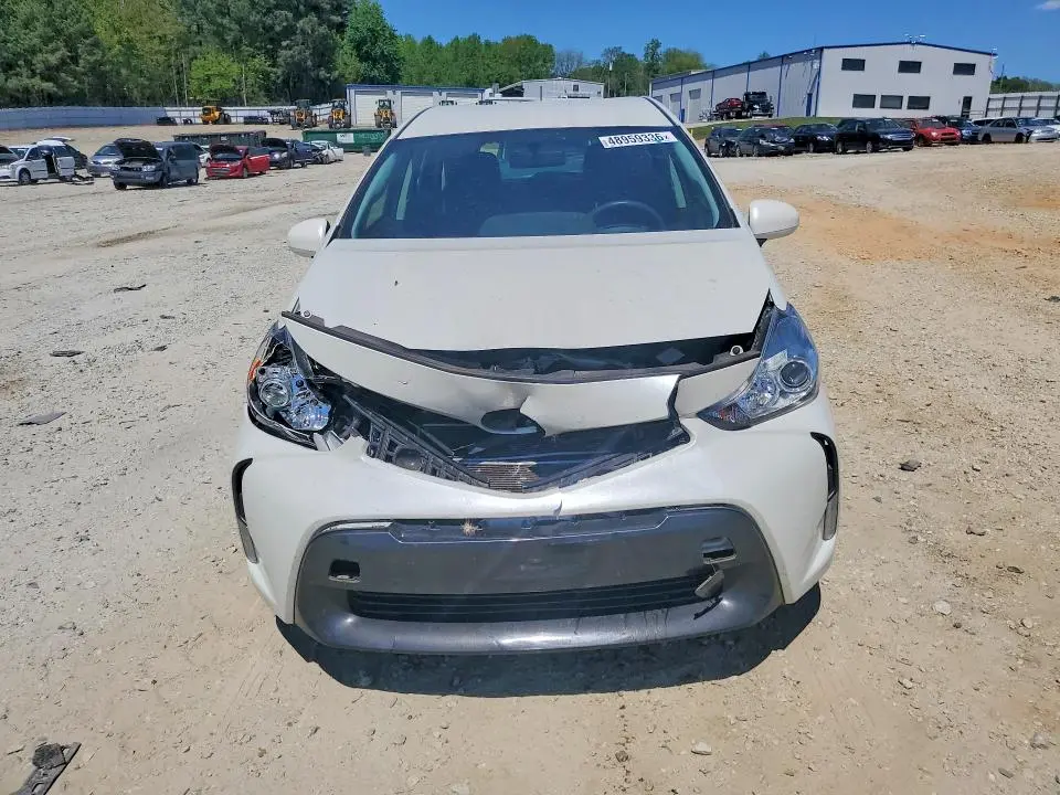 2016 TOYOTA PRIUS V THREE  