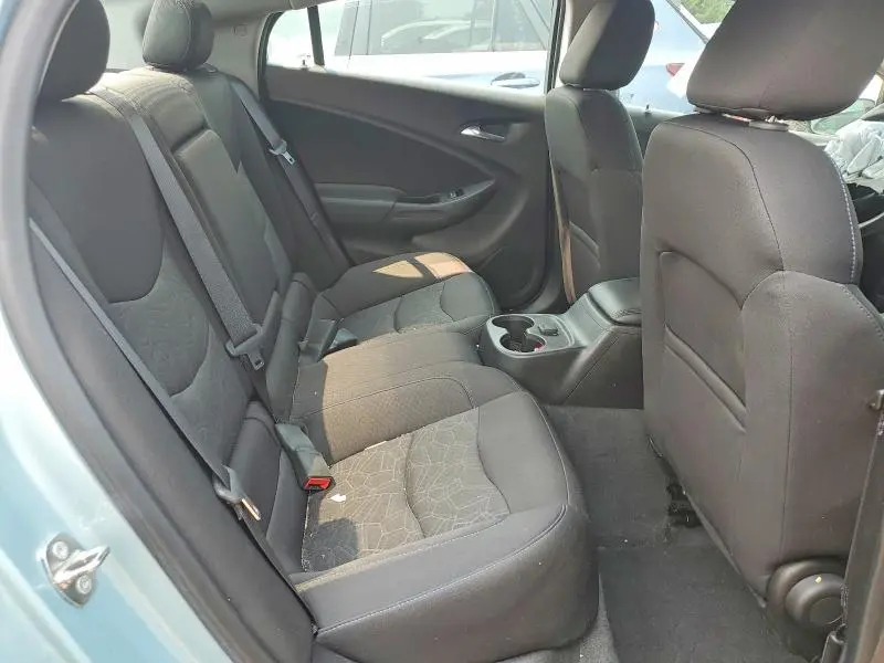 2018 CHEVROLET VOLT LT  