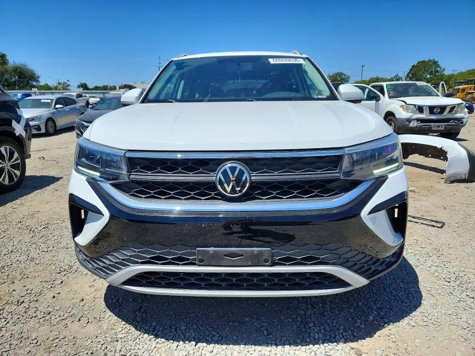 2022 VOLKSWAGEN TAOS SE  