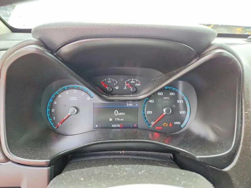 2022 GMC CANYON AT4  