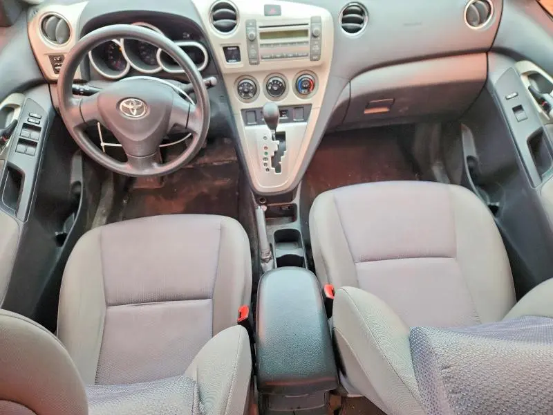 2010 TOYOTA MATRIX BASE  