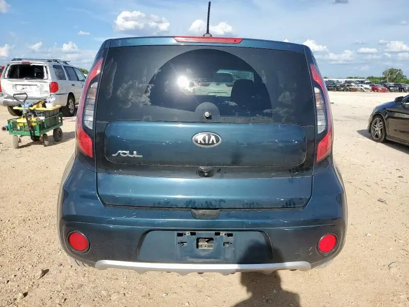 2018 KIA SOUL +  