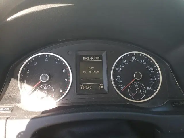 2016 VOLKSWAGEN TIGUAN S  