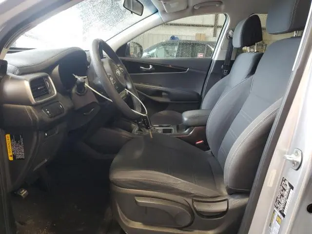 2017 KIA SORENTO LX  