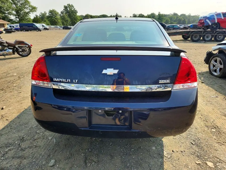 2011 CHEVROLET IMPALA LT  