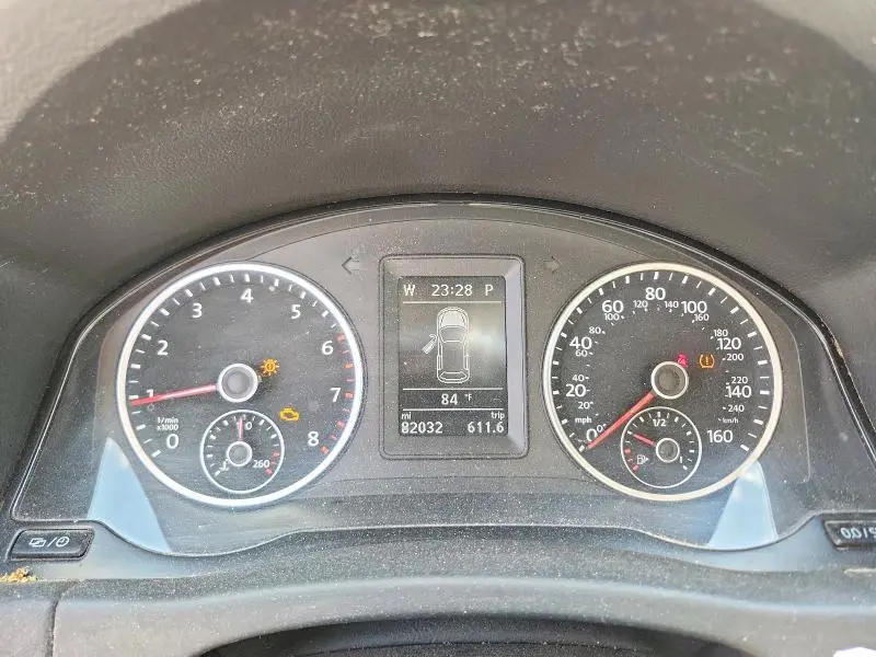 2016 VOLKSWAGEN TIGUAN S  