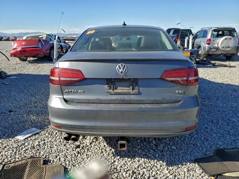 2017 VOLKSWAGEN JETTA SE  