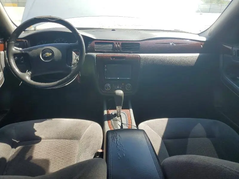 2010 CHEVROLET IMPALA LT  