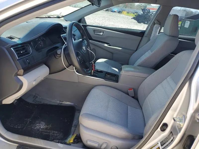 2015 TOYOTA CAMRY LE  