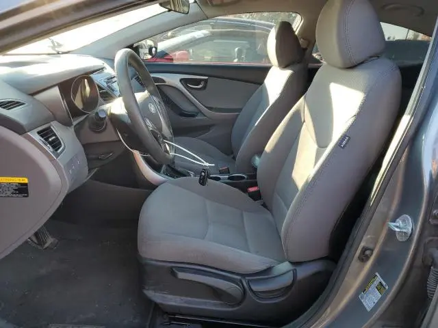 2014 HYUNDAI ELANTRA SE  