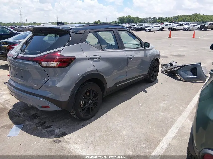 2023 NISSAN KICKS SR XTRONIC CVT