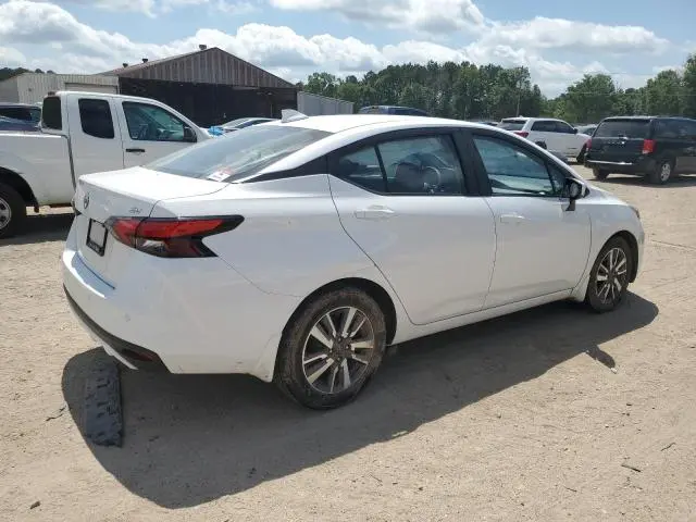 2024 NISSAN VERSA SV  