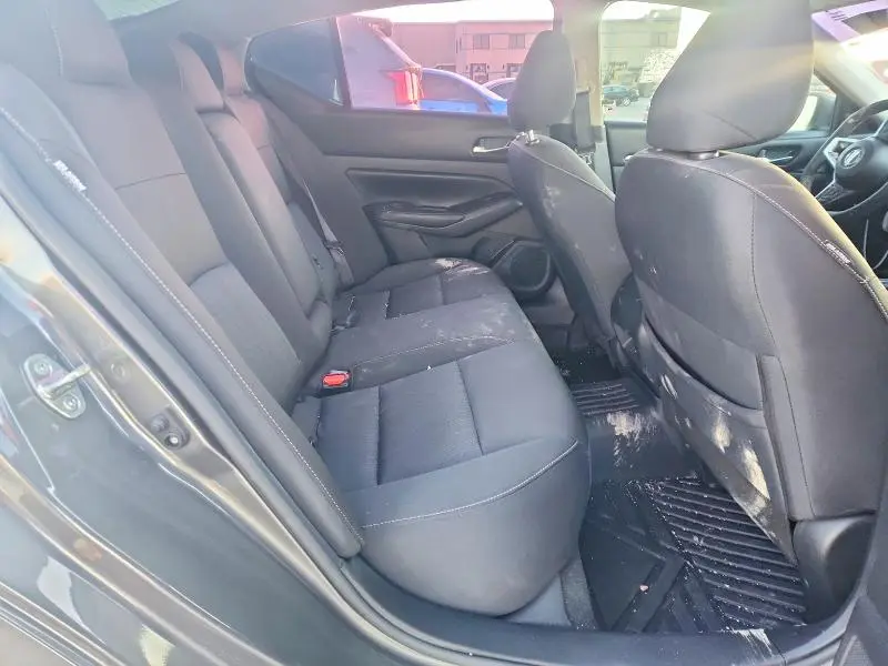 2022 NISSAN ALTIMA SV  