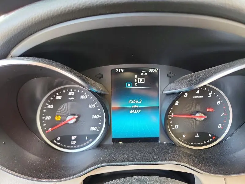 2021 MERCEDES-BENZ GLC 300 4MATIC  