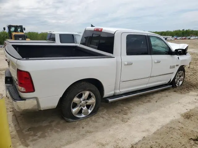 2016 RAM 1500 SLT  