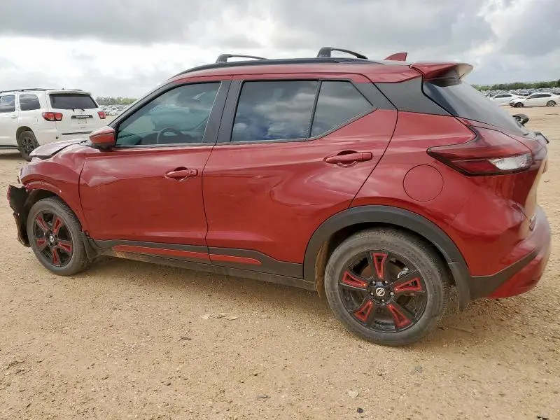 2021 NISSAN KICKS SR  