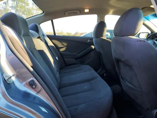 2010 NISSAN ALTIMA BASE  