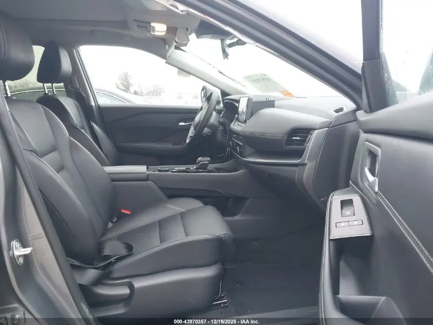 2025 NISSAN ROGUE SV INTELLIGENT AWD