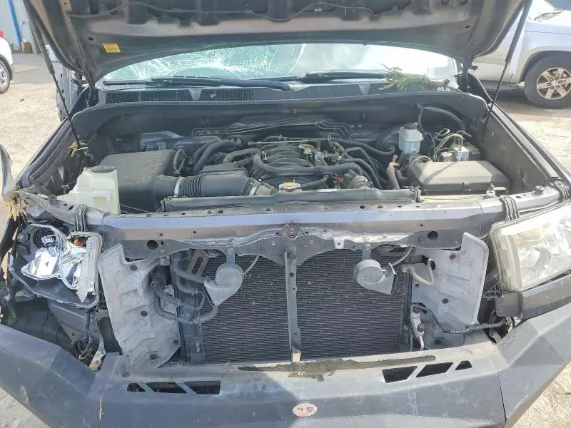 2012 TOYOTA TUNDRA CREWMAX LIMITED  