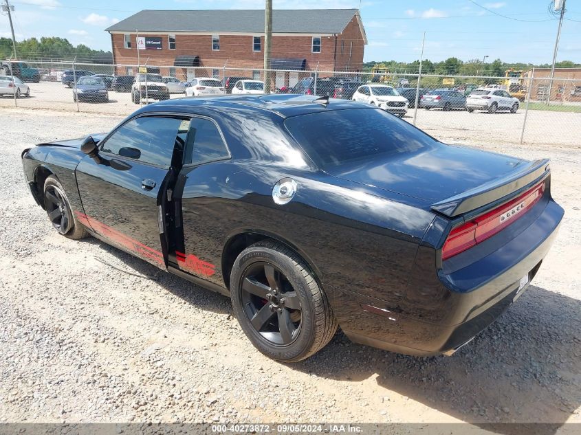 2013 DODGE CHALLENGER SXT