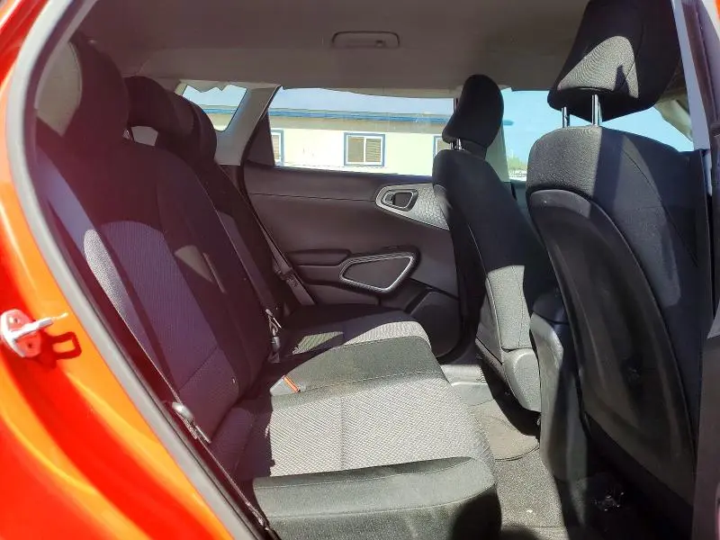 2020 KIA SOUL LX  