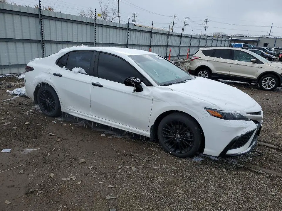 2022 TOYOTA CAMRY SE NIGHTSHADE  