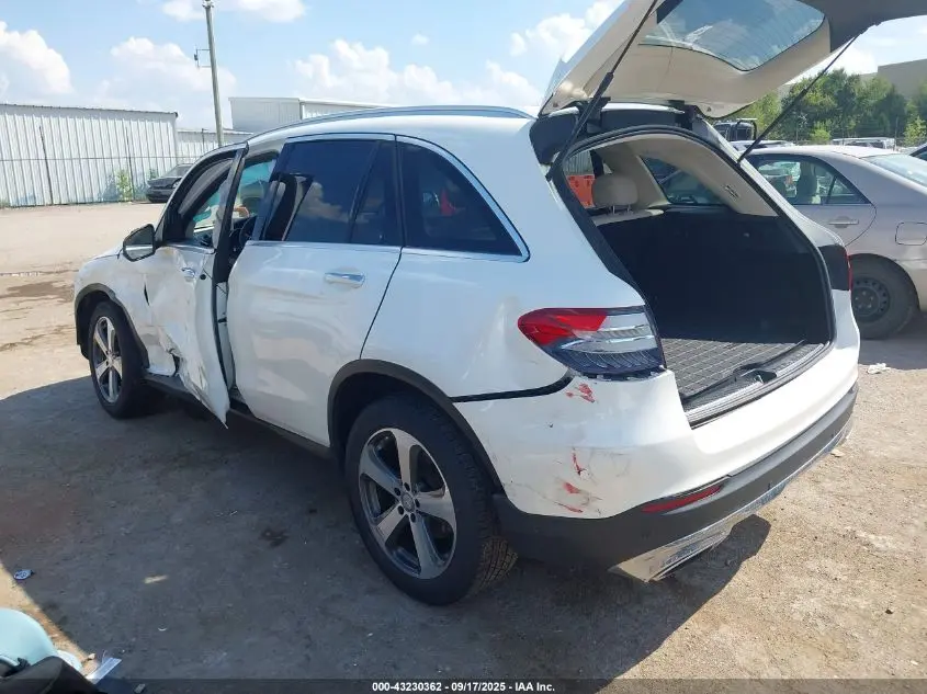 2017 MERCEDES-BENZ GLC 300 4MATIC