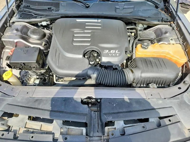 2015 DODGE CHALLENGER SXT PLUS  