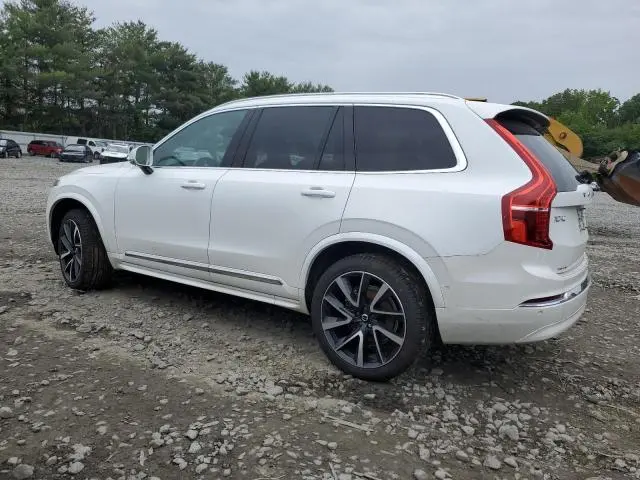 2024 VOLVO XC90 PLUS  