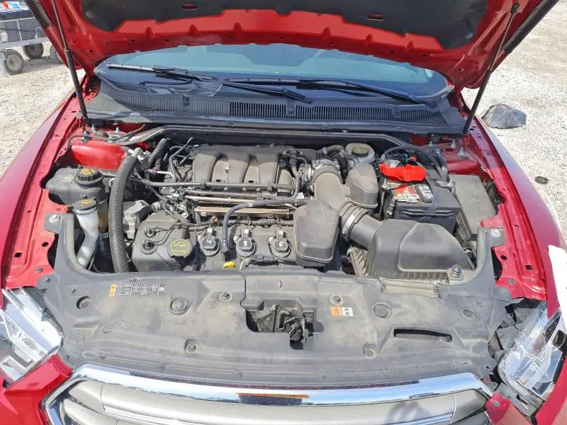 2016 FORD TAURUS SEL  