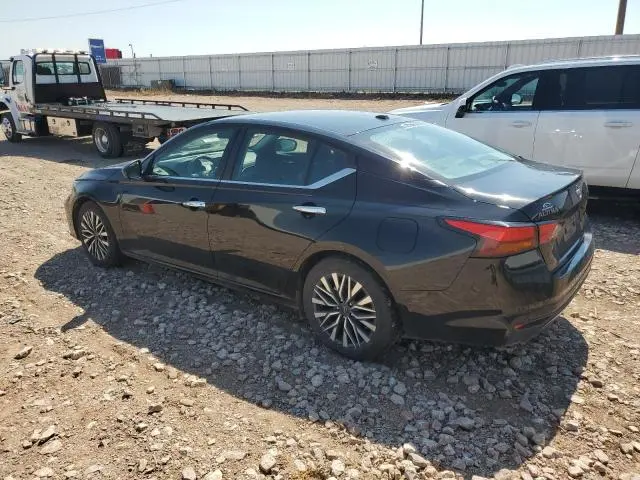 2024 NISSAN ALTIMA SV  