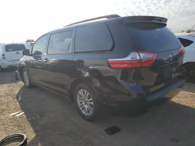 2015 TOYOTA SIENNA XLE 8-PASSENGER  