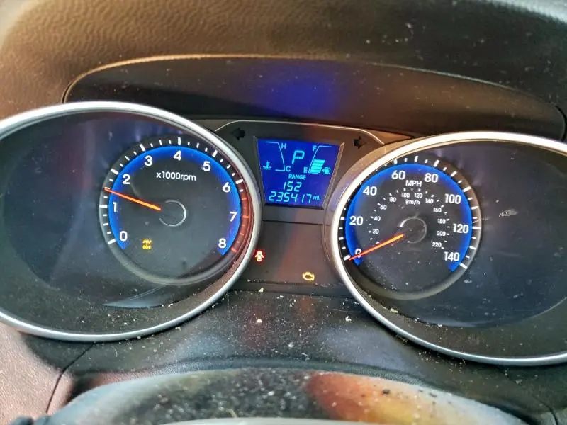 2012 HYUNDAI TUCSON GLS  