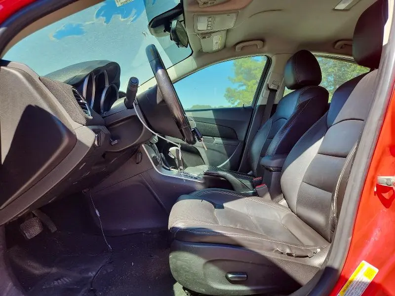 2015 CHEVROLET CRUZE LT  