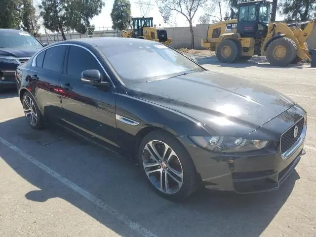 2017 JAGUAR XE PREMIUM  