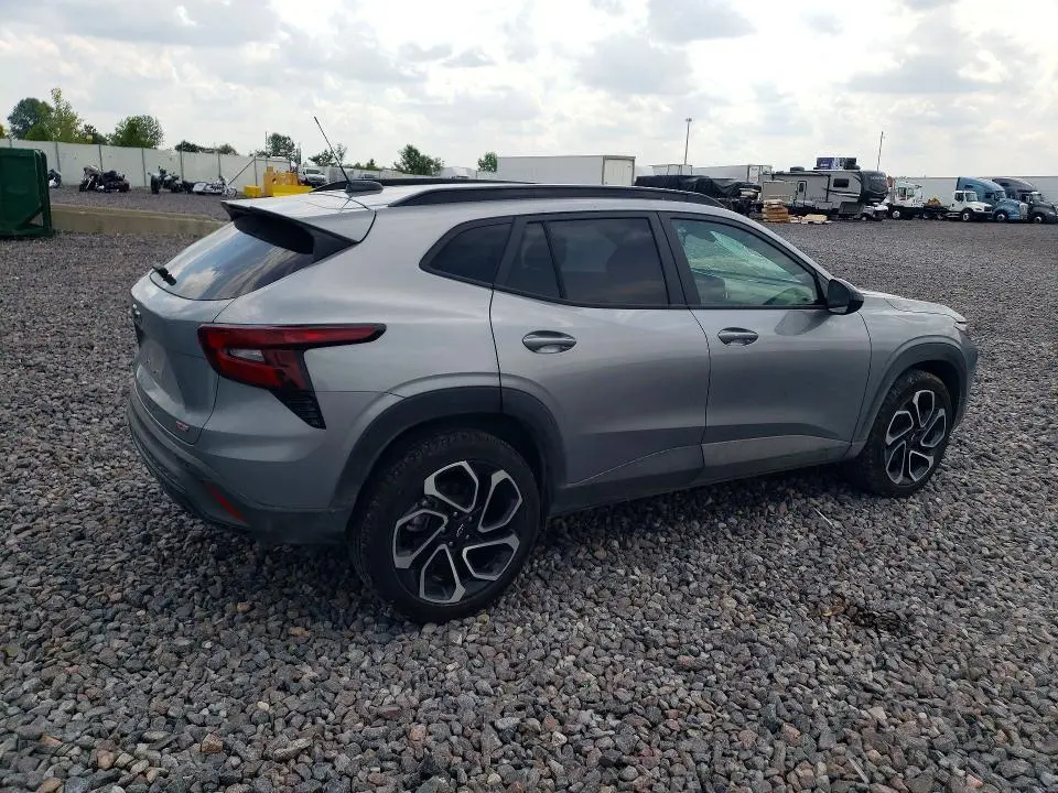 2025 CHEVROLET TRAX 2RS  