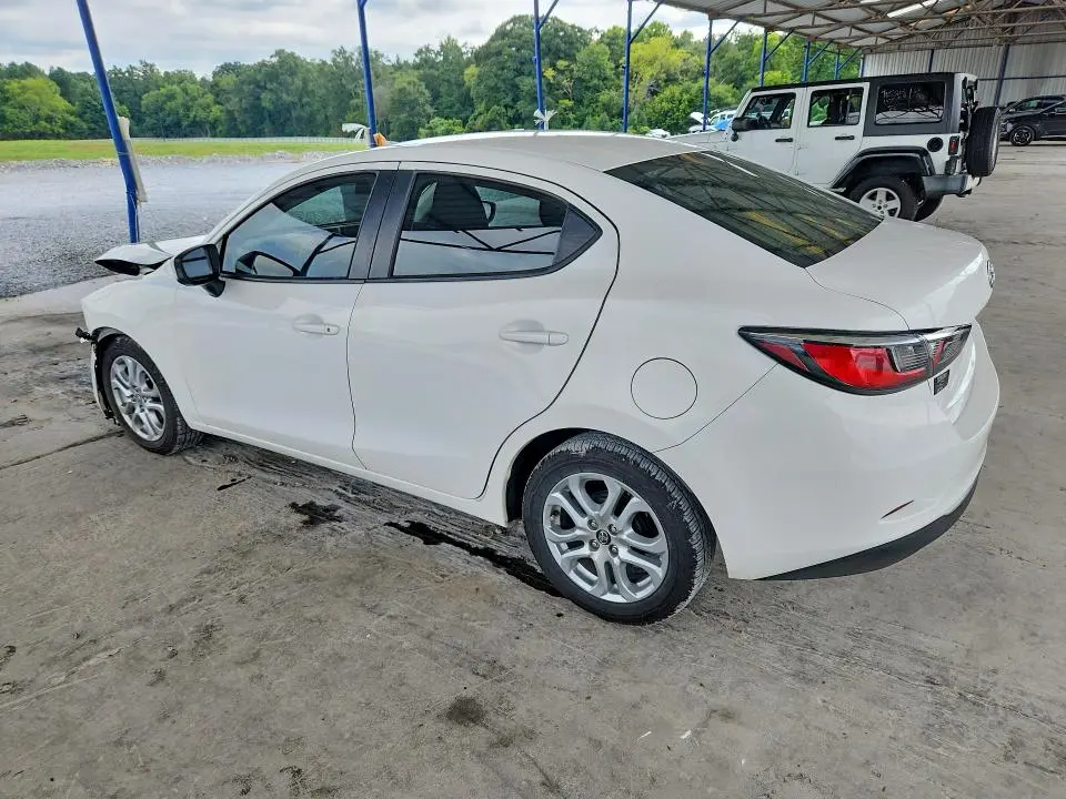 2018 TOYOTA YARIS IA BASE  