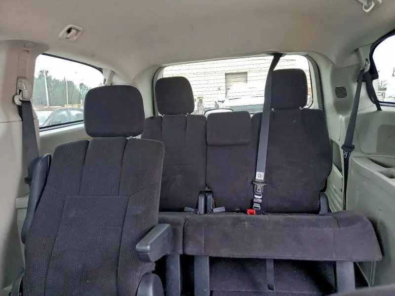 2012 DODGE GRAND CARAVAN SE  