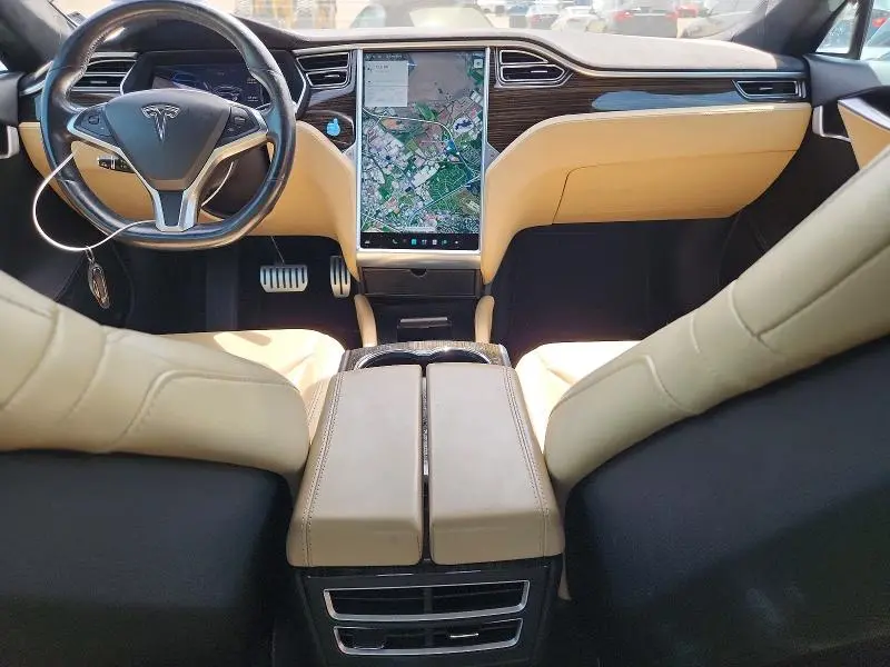 2015 TESLA MODEL S 85D  