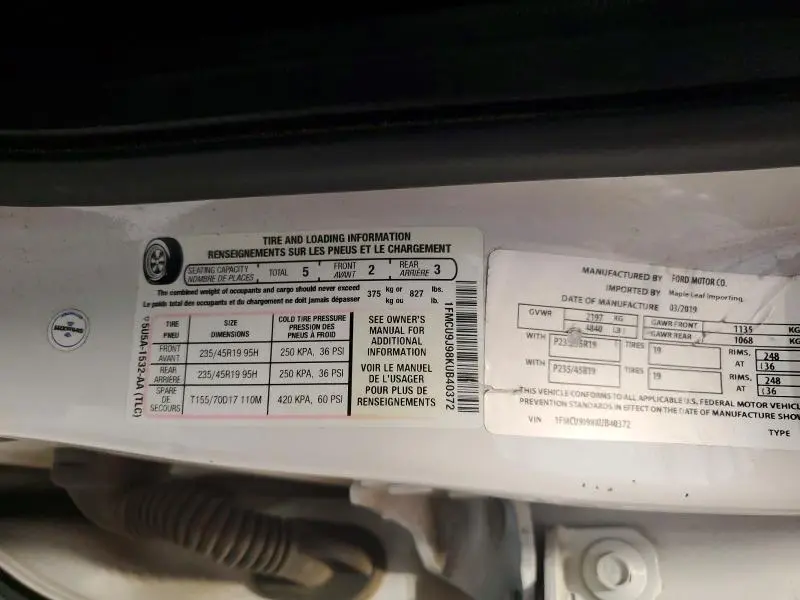 2019 FORD ESCAPE TITANIUM  