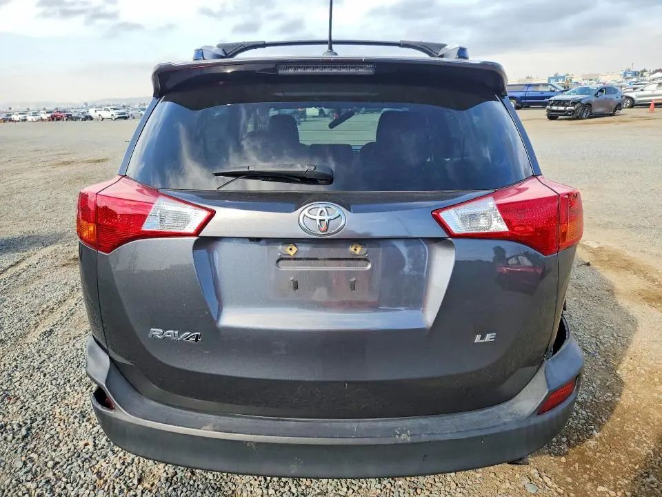 2015 TOYOTA RAV4 LE  