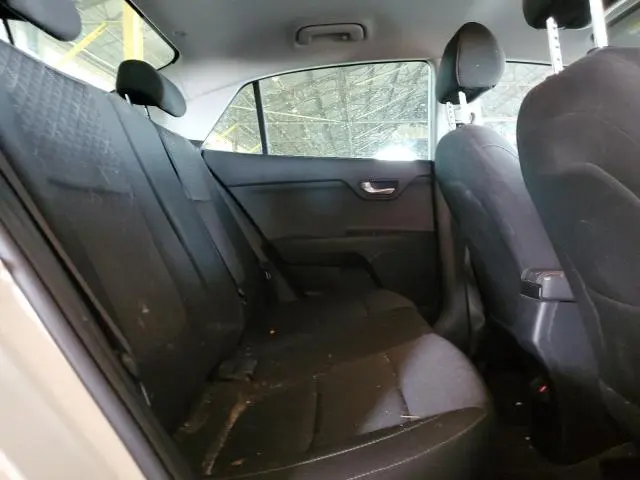 2022 KIA RIO LX  