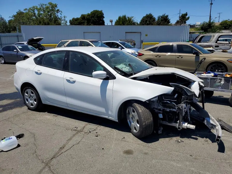 2015 DODGE DART SE  