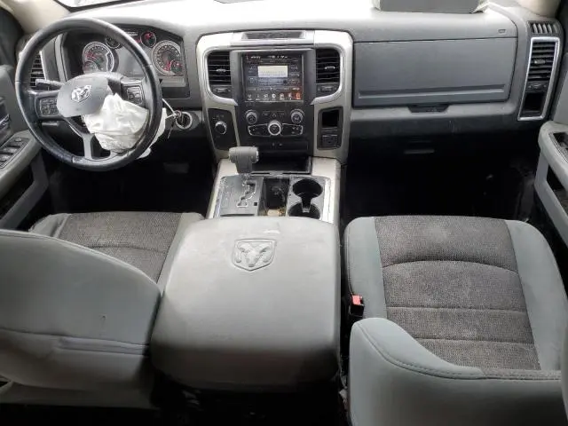 2013 RAM 1500 SLT  