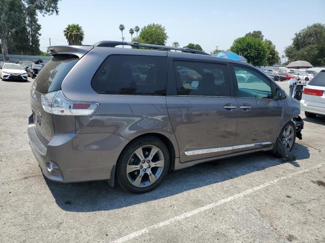 2015 TOYOTA SIENNA SPORT