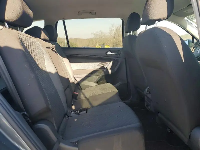 2018 VOLKSWAGEN TIGUAN S  